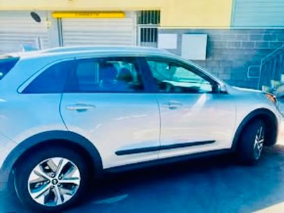 Used 2020 Kia Niro EX