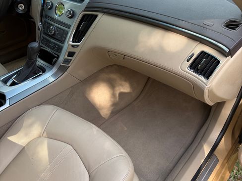 Used 2013 Cadillac CTS Luxury image 9