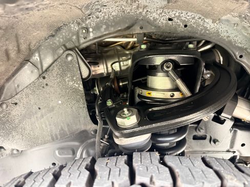 Used 2020 Toyota 4Runner TRD Off-Road Premium w/ Moonroof Package AWD/4WD image 5