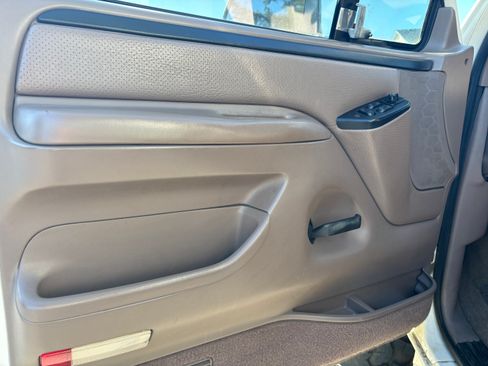 Used 1997 Ford F250 4x4 SuperCab Heavy Duty image 6