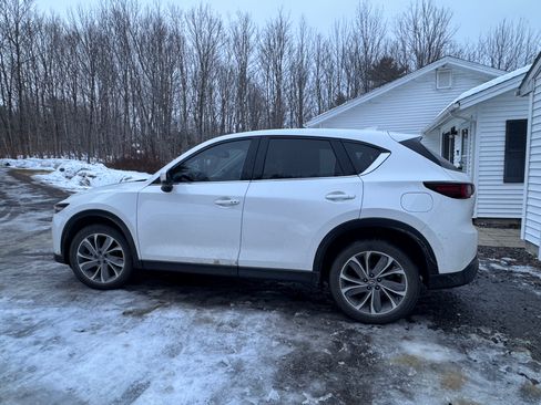 Used 2022 MAZDA CX-5 AWD 2.5 S w/ Premium Package image 6