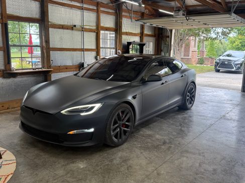 Used 2022 Tesla Model S Plaid AWD/4WD image 1