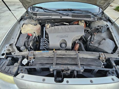 Used 2004 Buick Le Sabre Custom image 14