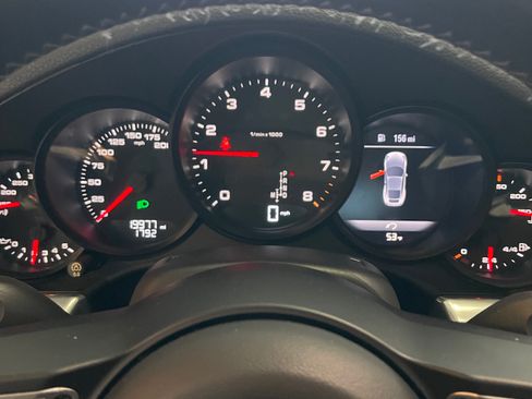 Used 2018 Porsche 911 Carrera image 29