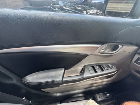 Used 2013 Honda Civic Hybrid Sedan image 11
