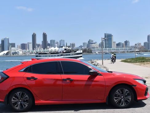 Used 2017 Honda Civic EX image 19