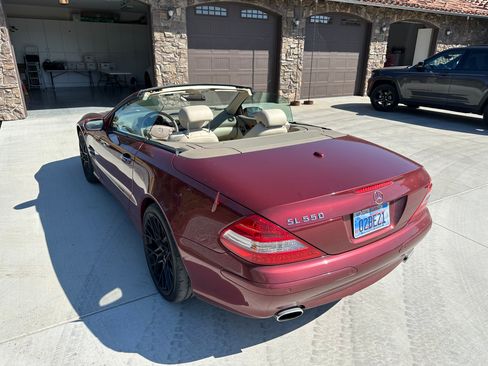 Used 2008 Mercedes-Benz SL 550 image 6