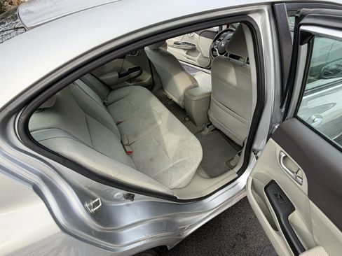 Used 2012 Honda Civic LX image 16