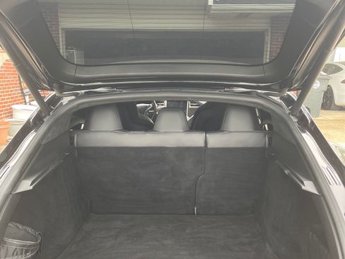 Used 2016 Tesla Model S P90D image 8