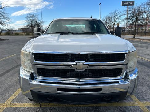 Used 2008 Chevrolet Silverado 2500 W/T image 2