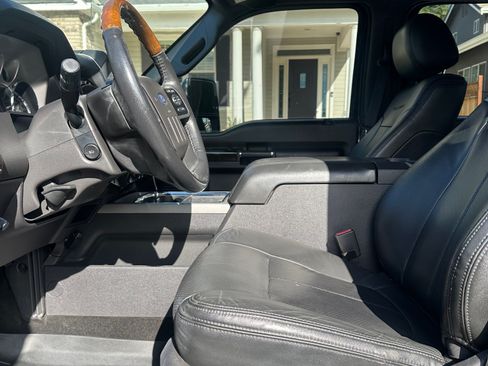 Used 2014 Ford F250 Platinum w/ FX4 Off-Road Package image 6