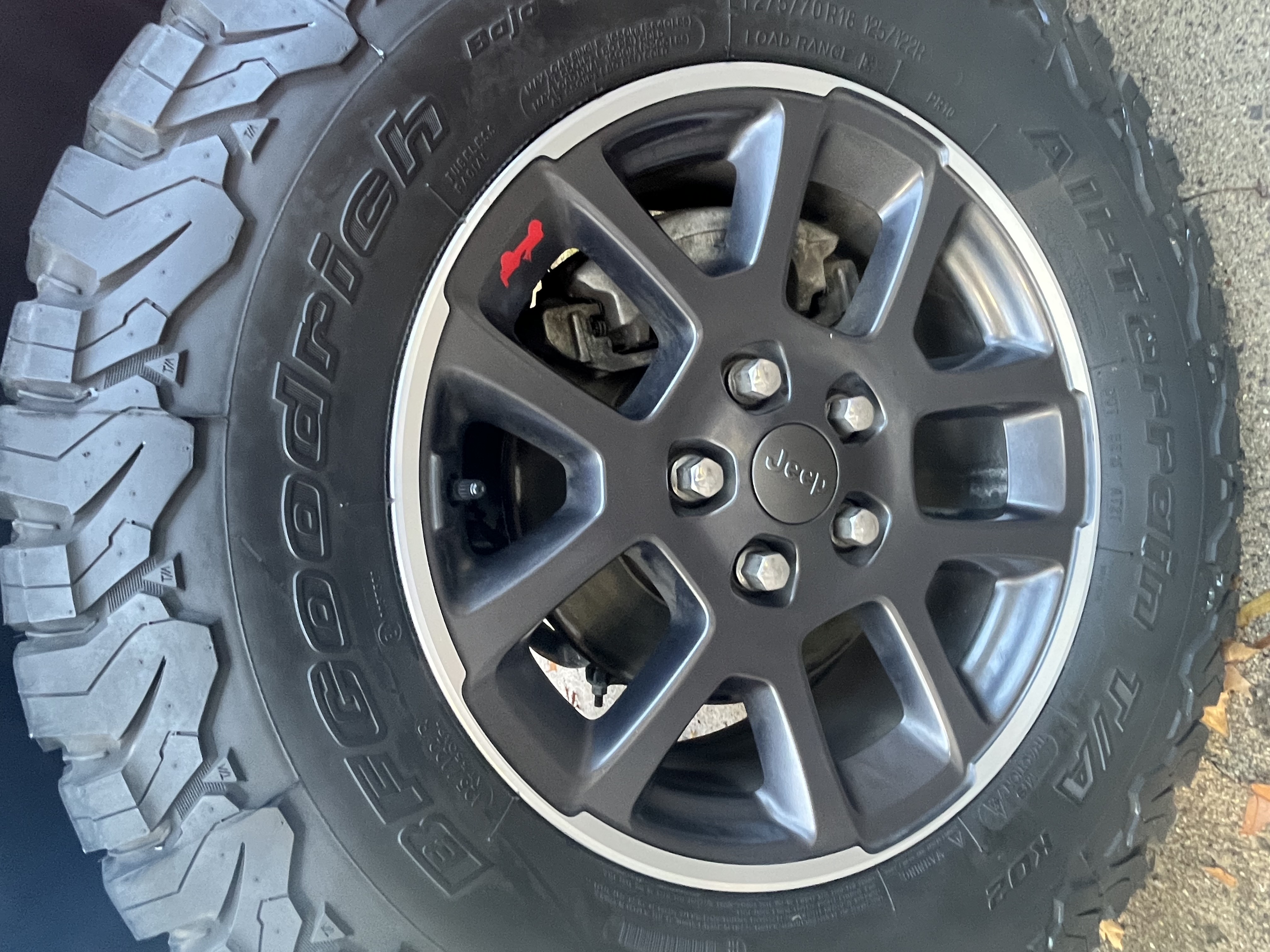 Used 2021 Jeep Wrangler Sport AWD/4WD image 8