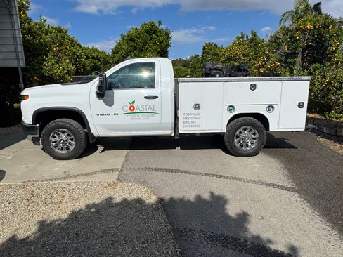 Used 2020 Chevrolet Silverado 3500 W/T w/ WT Convenience Package AWD/4WD image 1