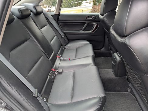 Used 2007 Subaru Legacy 2.5GT Limited w/ Popular Equipment Group 1A image 18