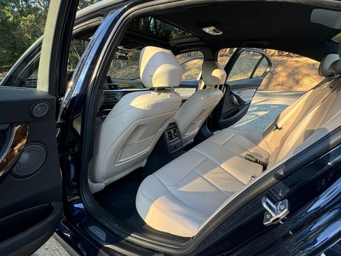 Used 2015 BMW 335i Sedan image 16