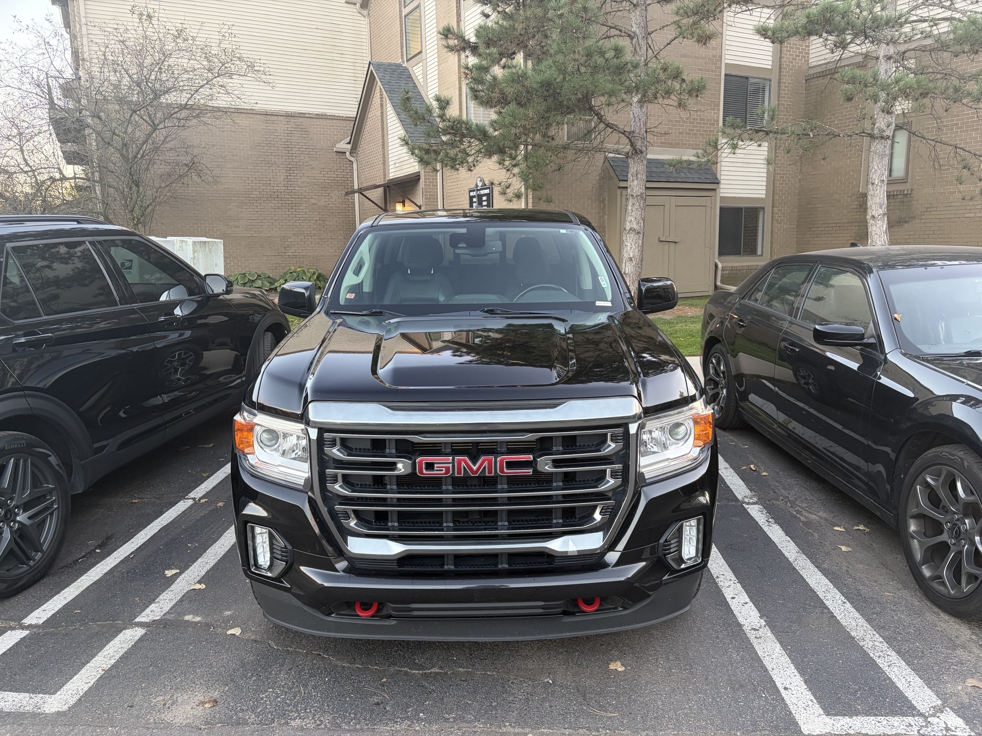 Used 2021 GMC Canyon AT4 w/ Driver Alert Package AWD/4WD image 12