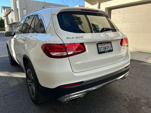 Used 2018 Mercedes-Benz GLC 300 image 22