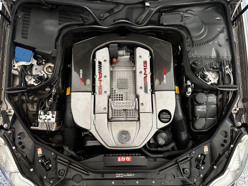 Used 2006 Mercedes-Benz CLS 55 AMG image 9