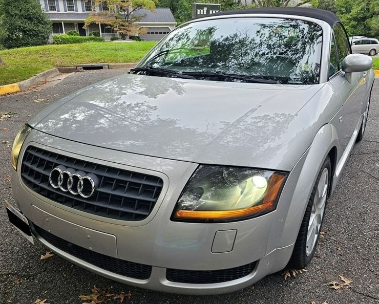 Used 2006 Audi TT 1.8T FWD image 2