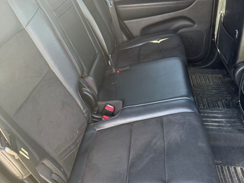 Used 2018 Jeep Grand Cherokee Laredo RWD image 10