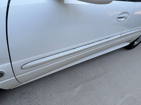 Used 2001 Buick Le Sabre Custom w/ Luxury Pkg FWD image 13