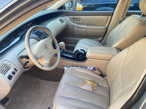 Used 2003 Toyota Avalon XL image 4