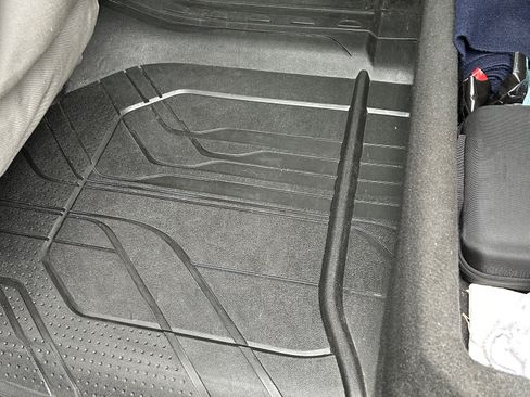 Used 2019 Chevrolet Silverado 1500 LT Trail Boss image 26