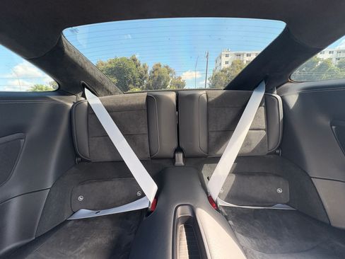 Used 2018 Porsche 911 GT3 RS image 17