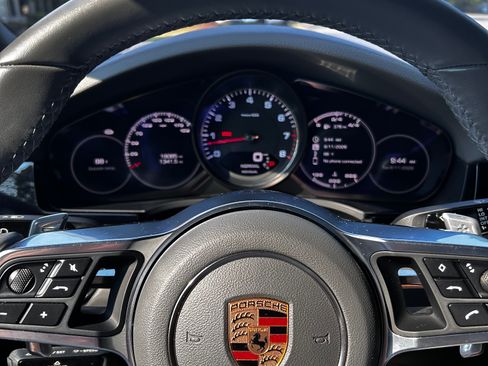 Used 2020 Porsche Cayenne S AWD/4WD image 12