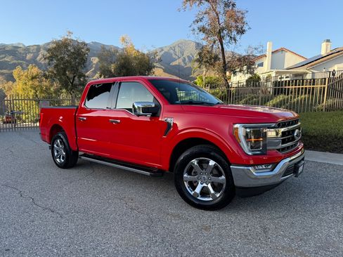 Used 2021 Ford F150 Lariat w/ Equipment Group 502A High RWD image 1