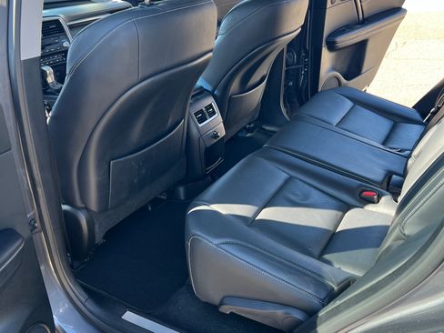 Used 2016 Lexus RX 350 FWD w/ Premium Package image 9