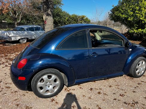 Used 2003 Volkswagen Beetle GLS FWD image 6