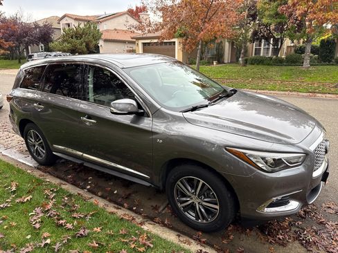 Used 2018 INFINITI QX60 FWD image 4