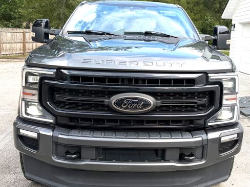 Used 2020 Ford F250 Lariat AWD/4WD image 2