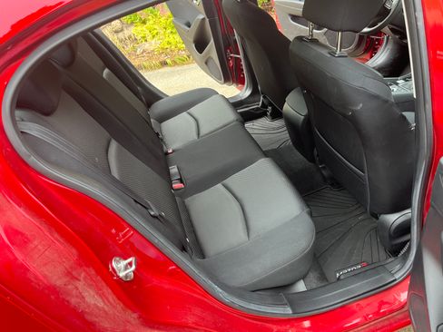 Used 2017 MAZDA MAZDA3 Sport FWD image 13