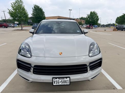 Used 2021 Porsche Cayenne AWD/4WD image 6