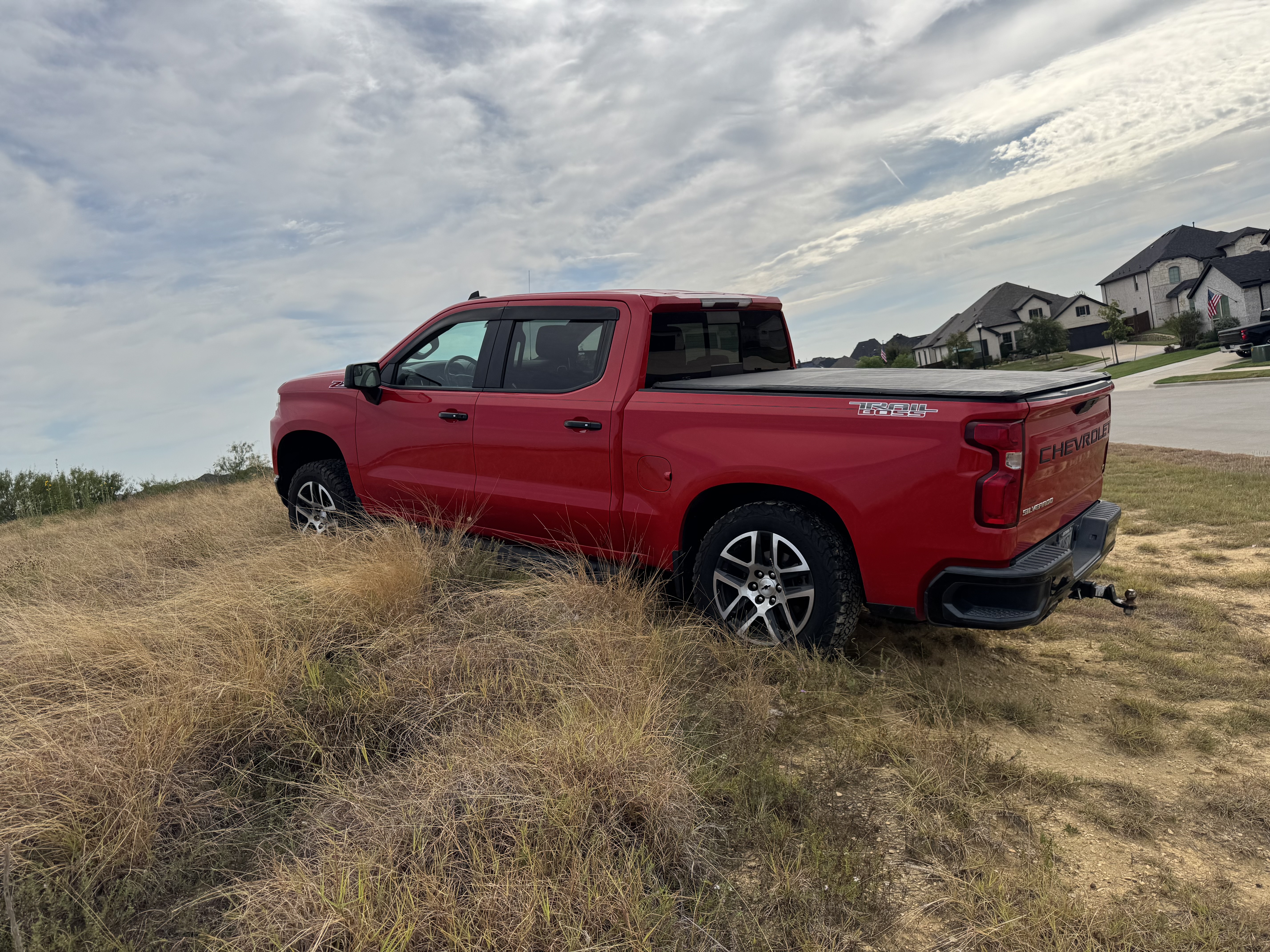 Used 2019 Chevrolet Silverado 1500 LT Trail Boss AWD/4WD image 17