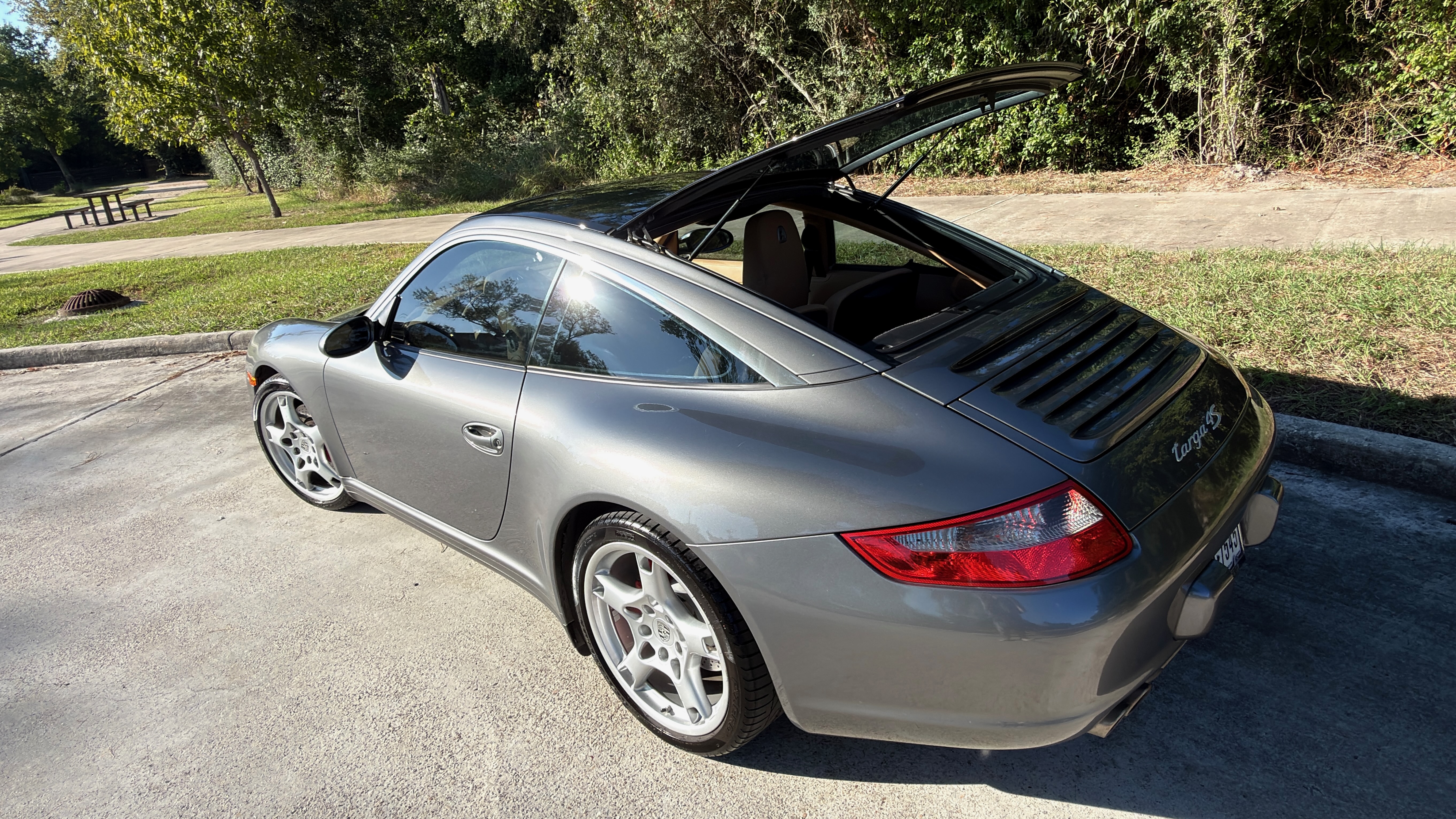 Used 2008 Porsche 911 Targa 4S AWD/4WD image 17