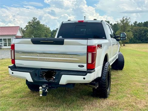 Used 2020 Ford F350 Platinum AWD/4WD image 5