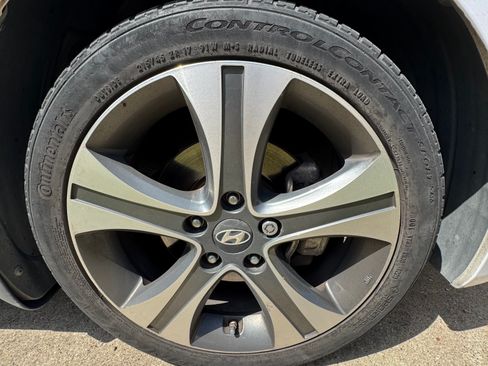 Used 2015 Hyundai Elantra Sport FWD image 17