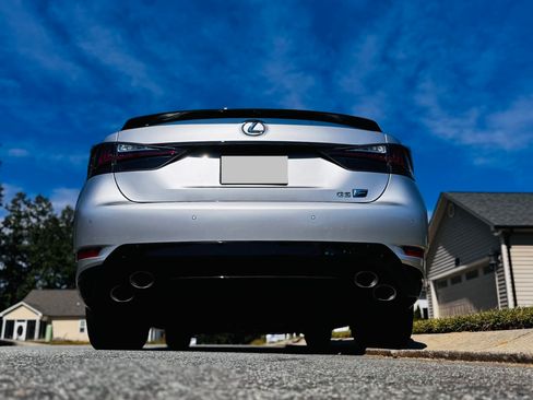 Used 2016 Lexus GS F image 4