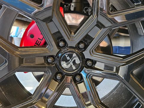 Used 2022 Ford F150 Lariat w/ Equipment Group 502A High image 31