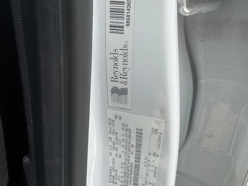 Used 2017 Ford Escape S image 9