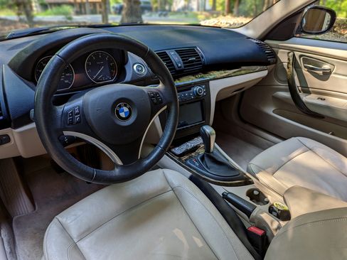 Used 2012 BMW 128i Coupe image 17