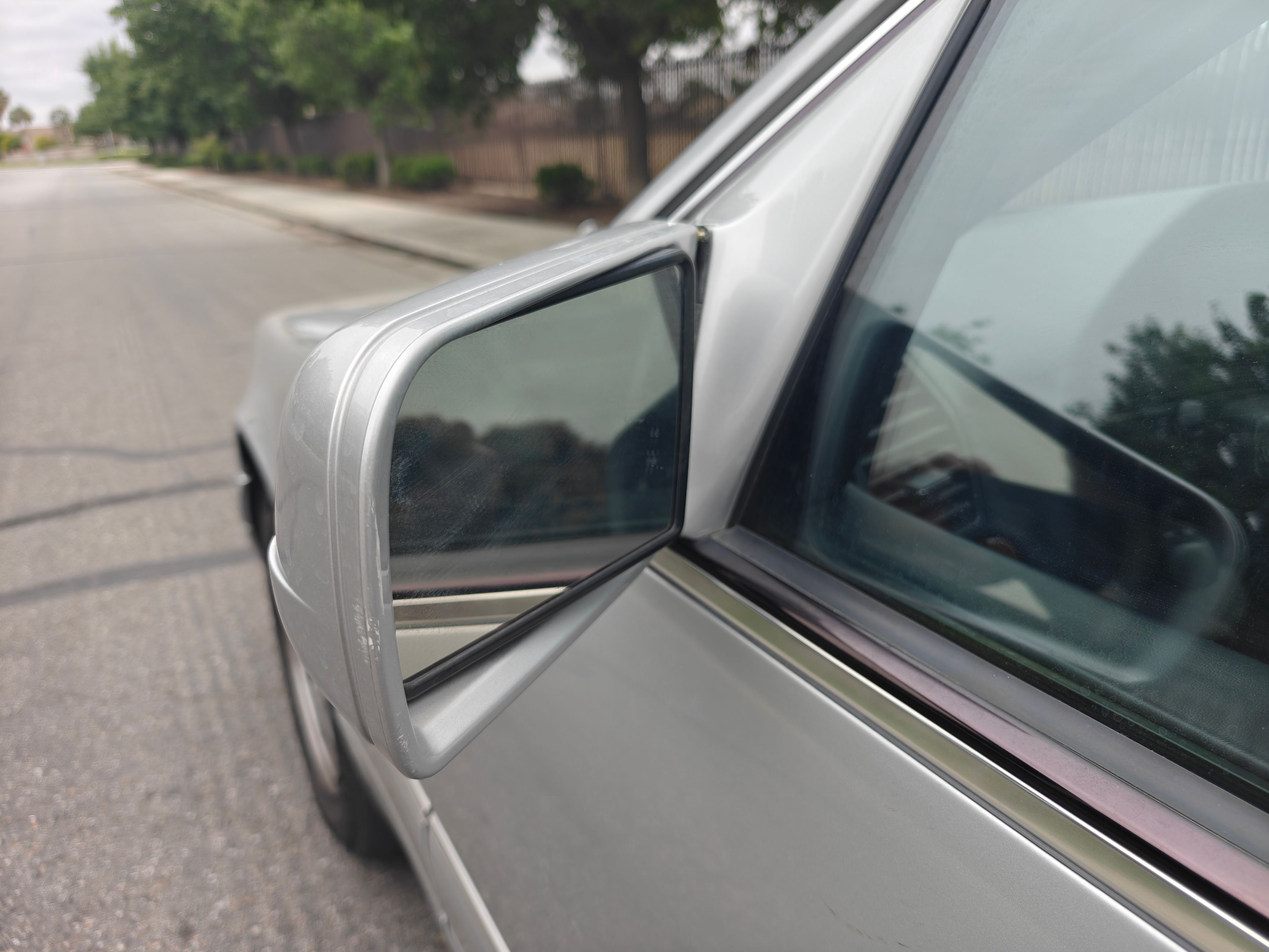Used 1999 Mercedes-Benz S 320 image 14