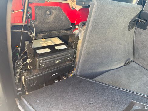 Used 2006 BMW X5 4.8is image 12