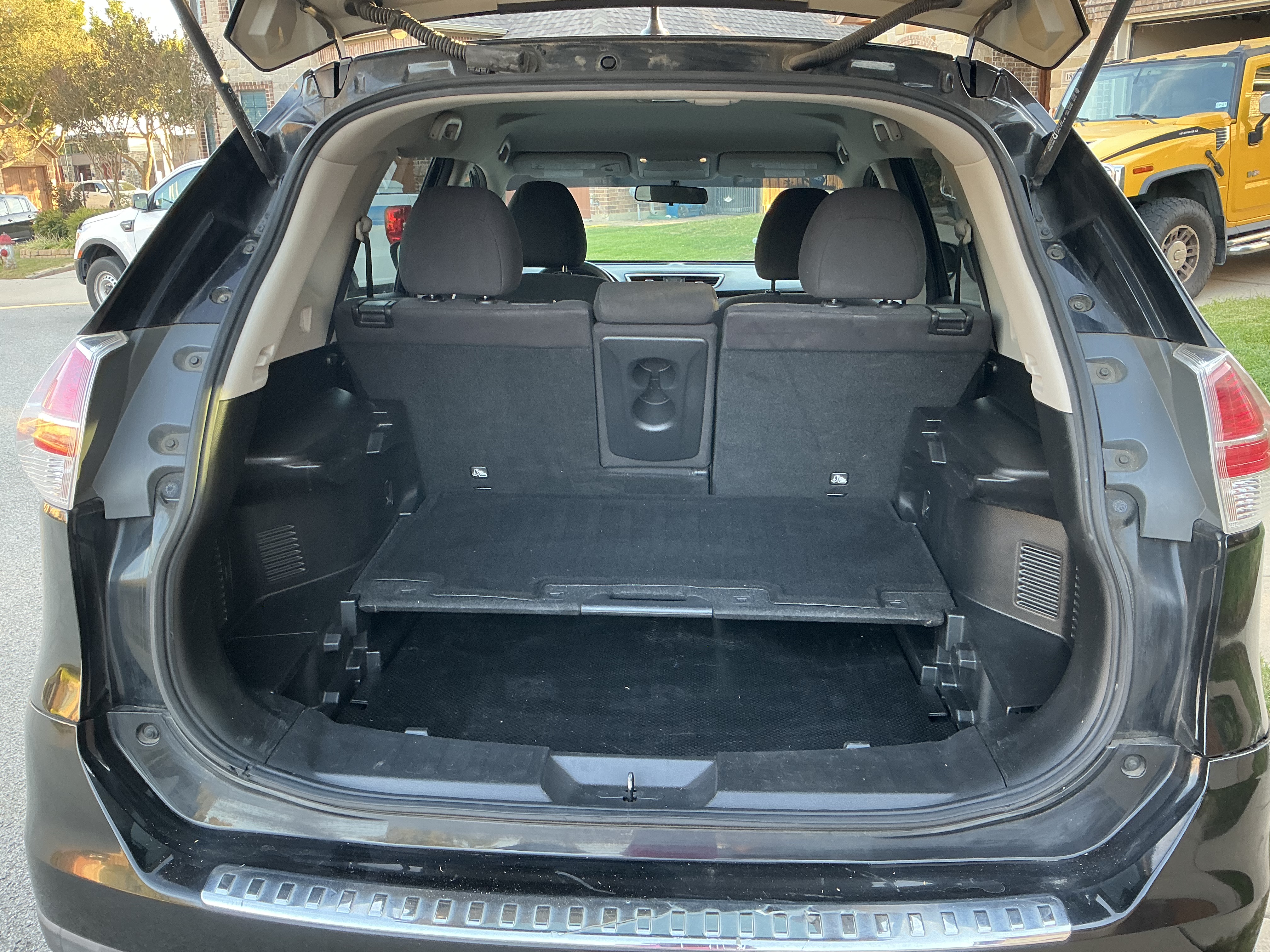 Used 2016 Nissan Rogue S AWD/4WD image 9