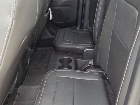 Used 2018 Chevrolet Colorado ZR2 w/ ZR2 Midnight Special Edition image 15