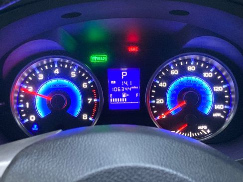 Used 2014 Subaru Crosstrek Touring image 9