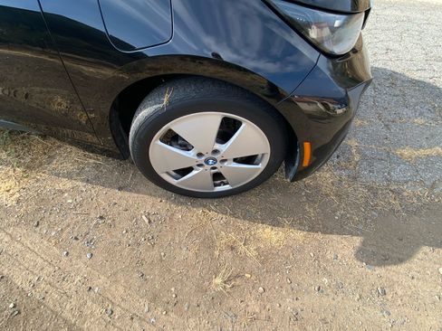 Used 2016 BMW i3 w/ Range Extender RWD image 4